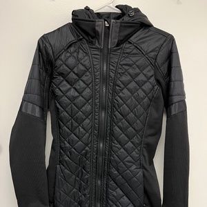 COPY - Athleta Rock Springs CYA Jacket Puffer Size XS